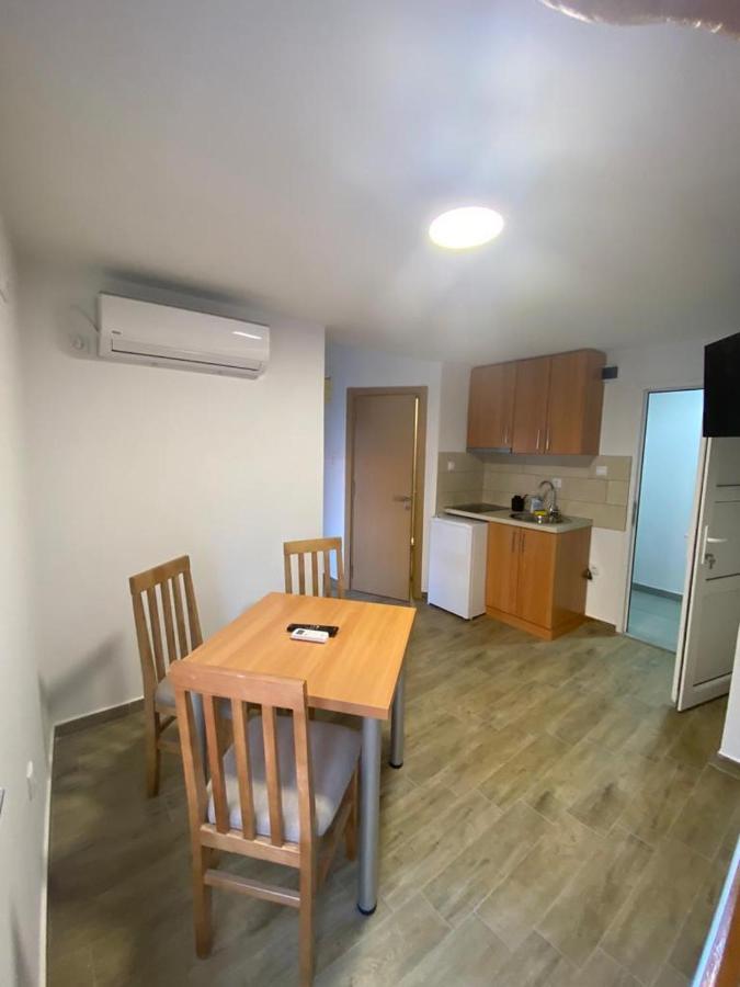 Apartamento Vila Lena Bela Crkva  Exterior foto